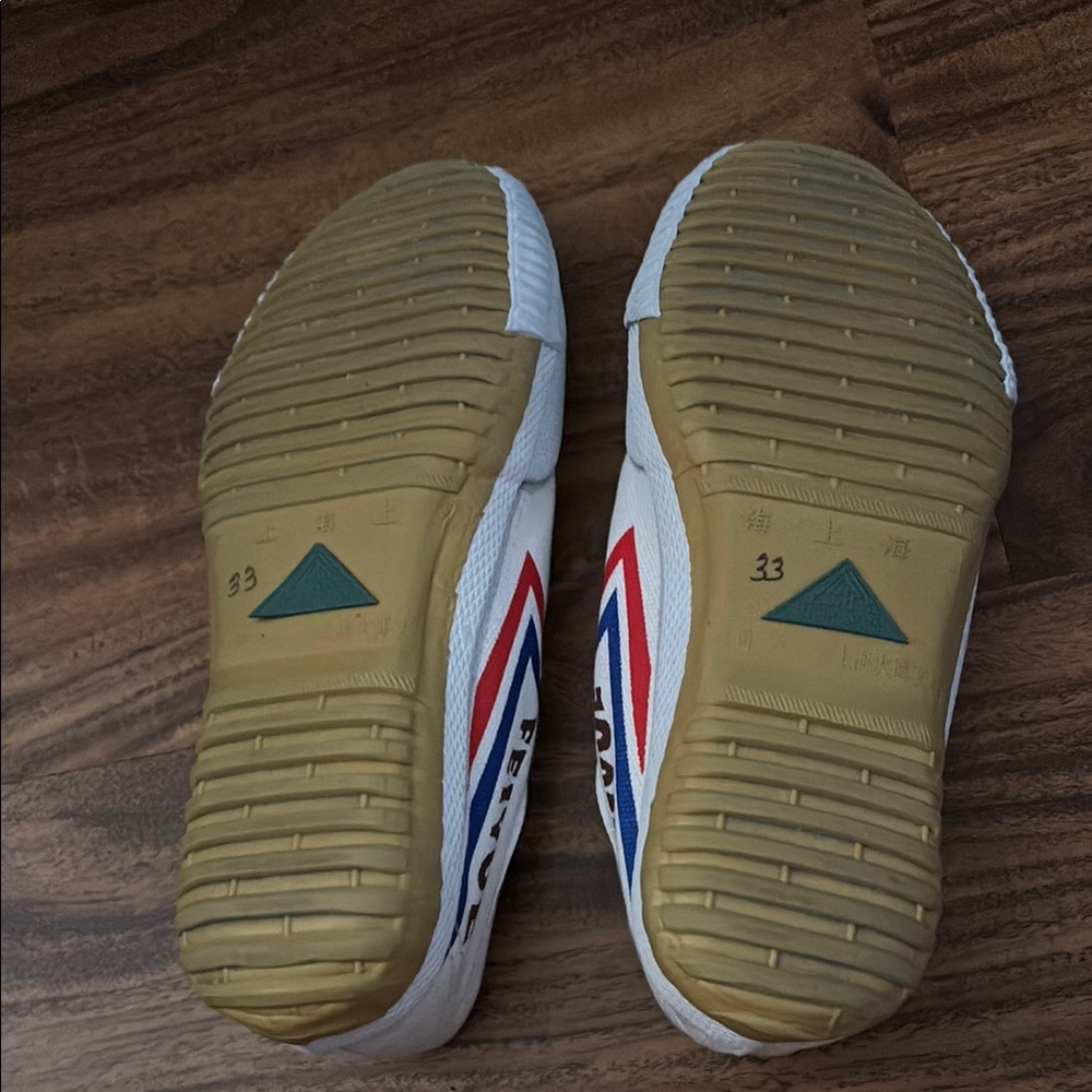 Feiyue Kids Martial Arts Sneakers in White with Red and Blue Accents - Picture 2 of 2